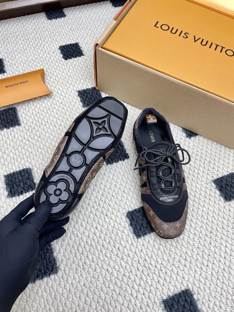 l0vis Vvtt0n trainer sneaker